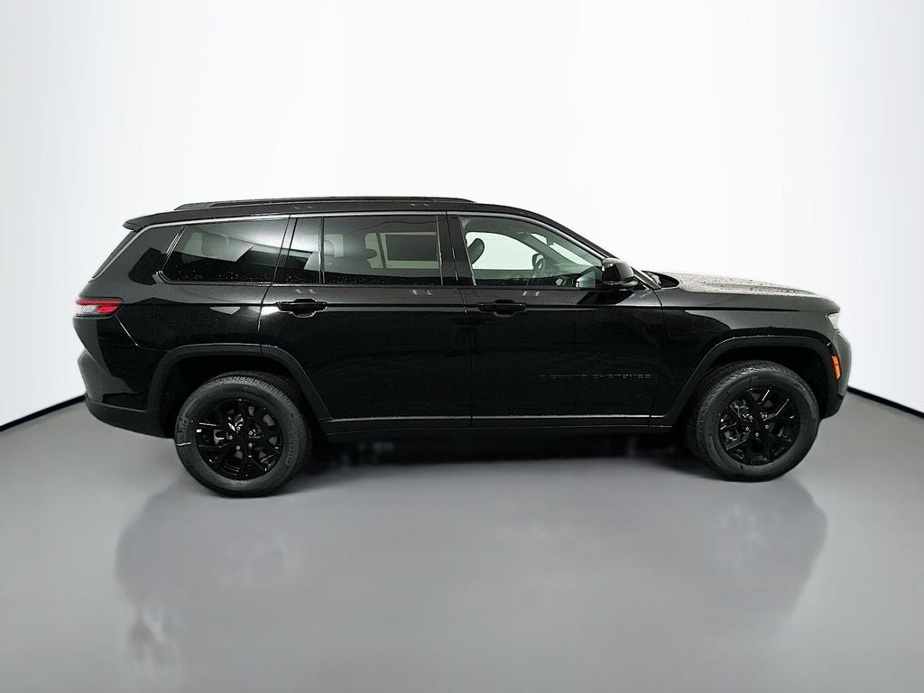 2026 Jeep Grand Cherokee GRAND CHEROKEE L LAREDO ALTITUDE 4X4