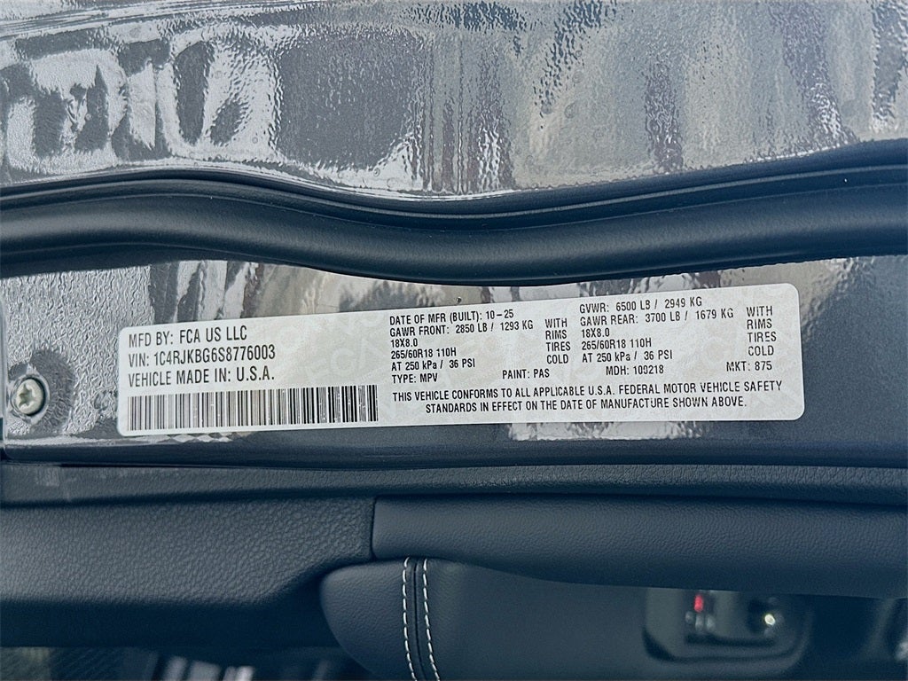 2025 Jeep Grand Cherokee GRAND CHEROKEE L LIMITED 4X4