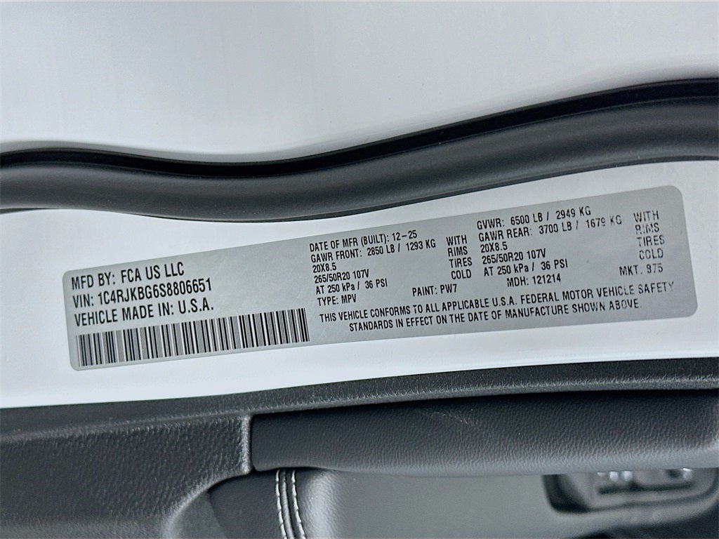 2025 Jeep Grand Cherokee GRAND CHEROKEE L LIMITED 4X4