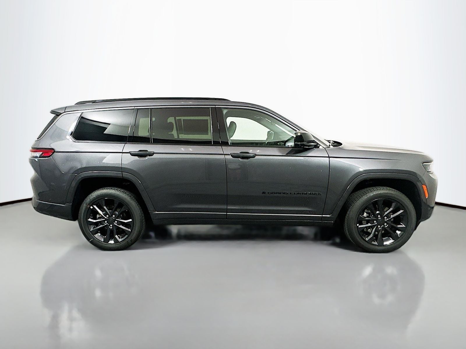 2026 Jeep Grand Cherokee GRAND CHEROKEE L LIMITED RESERVE 4X4