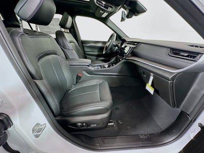 2026 Jeep Grand Cherokee GRAND CHEROKEE L LIMITED RESERVE 4X4