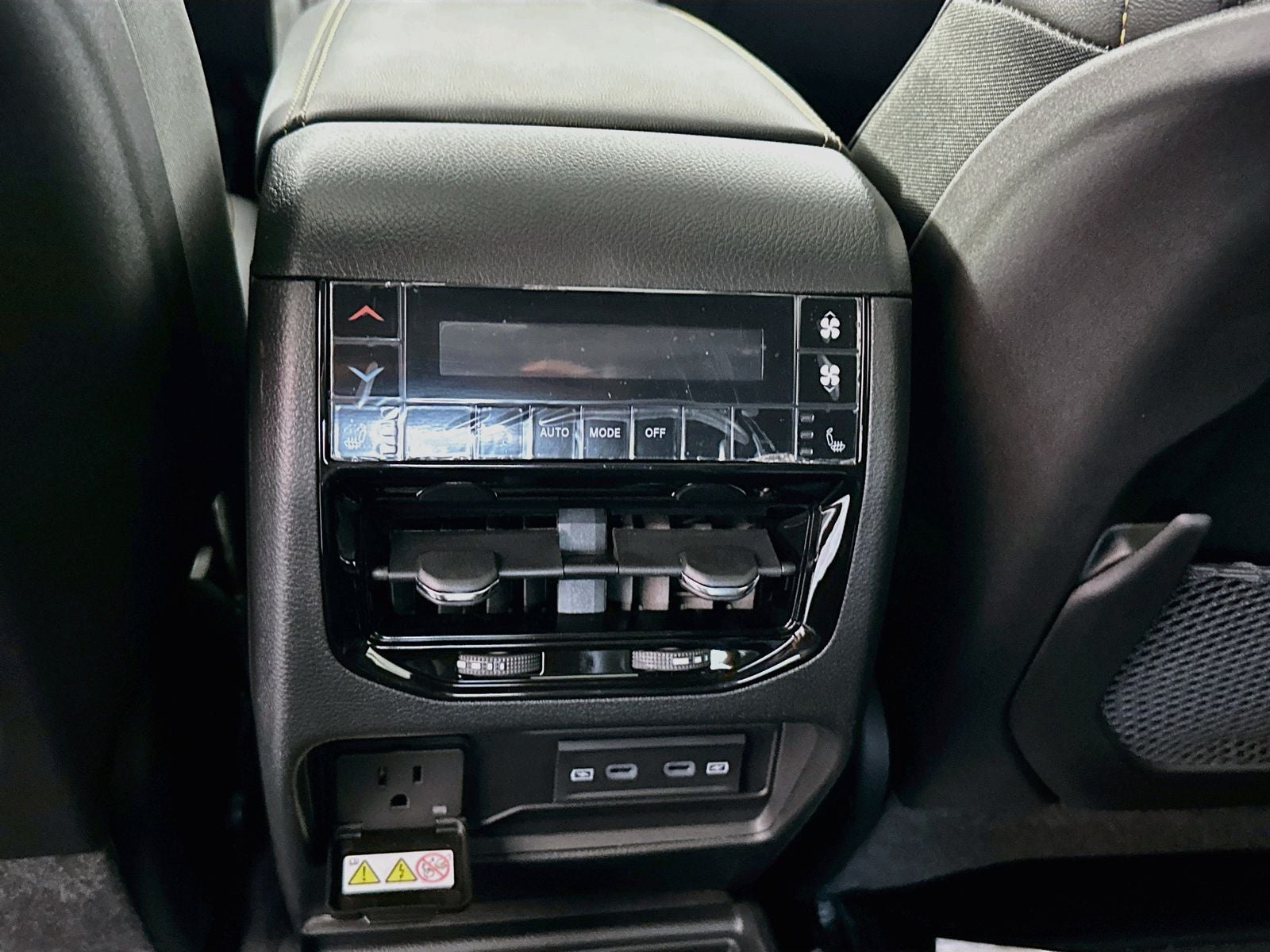 2026 Jeep Grand Cherokee GRAND CHEROKEE L 85TH ANNIVERSARY EDITION 4X4