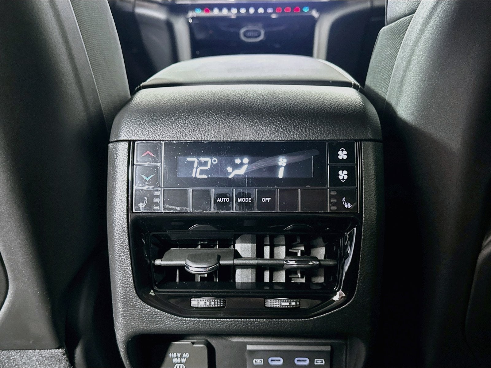 2027 Jeep Grand Cherokee GRAND CHEROKEE L LIMITED RESERVE 4X4