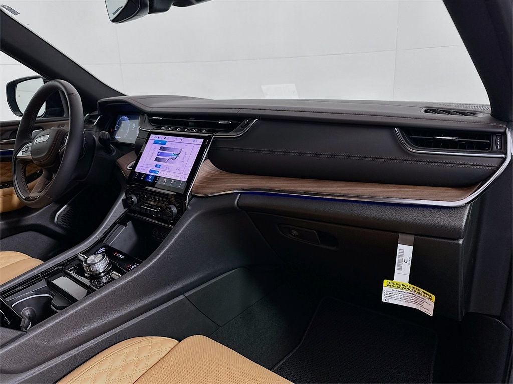 2025 Jeep Grand Cherokee GRAND CHEROKEE L SUMMIT 4X4