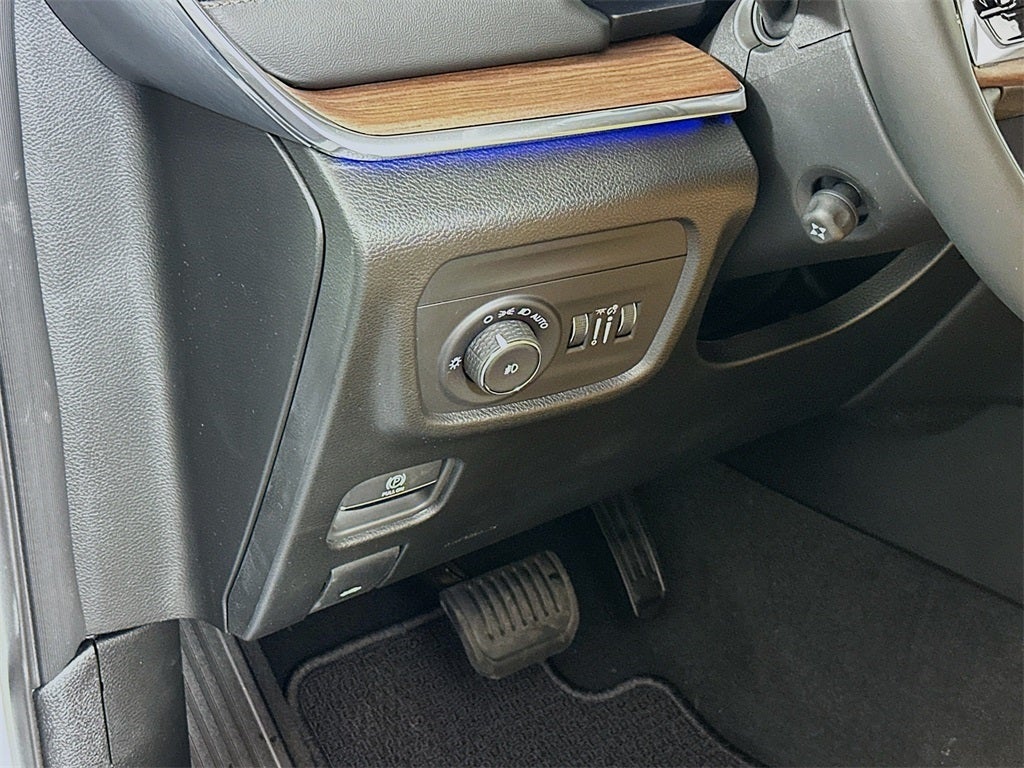 2025 Jeep Grand Cherokee GRAND CHEROKEE L SUMMIT 4X4