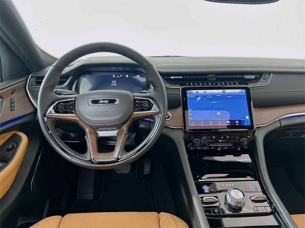 2025 Jeep Grand Cherokee GRAND CHEROKEE L SUMMIT 4X4