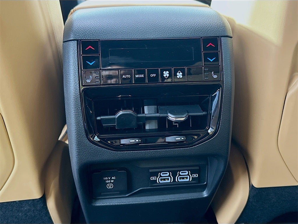 2025 Jeep Grand Cherokee GRAND CHEROKEE L SUMMIT 4X4