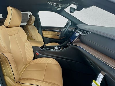 2025 Jeep Grand Cherokee GRAND CHEROKEE L SUMMIT 4X4