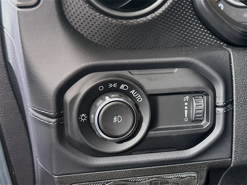 2025 Jeep Wrangler WRANGLER 4-DOOR RUBICON X