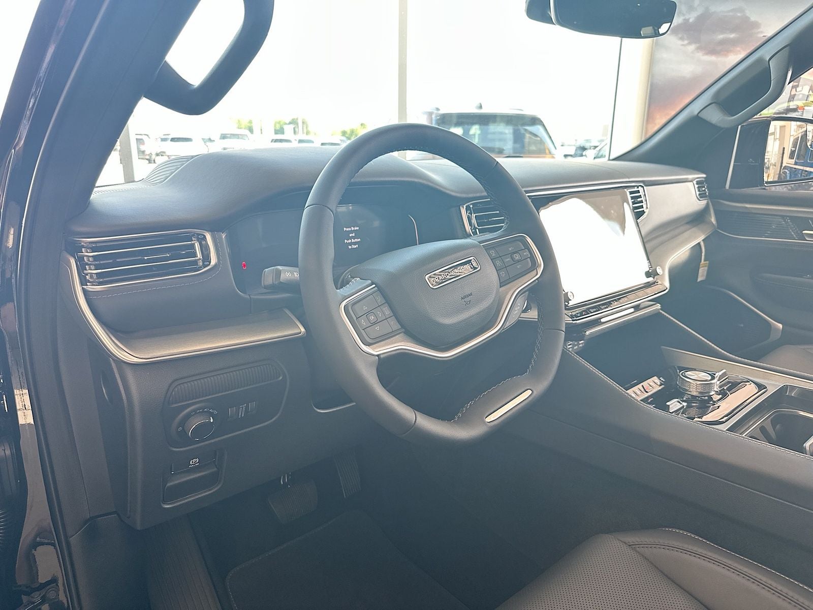 2026 Jeep Grand Wagoneer GRAND WAGONEER LIMITED RESERVE 4X4