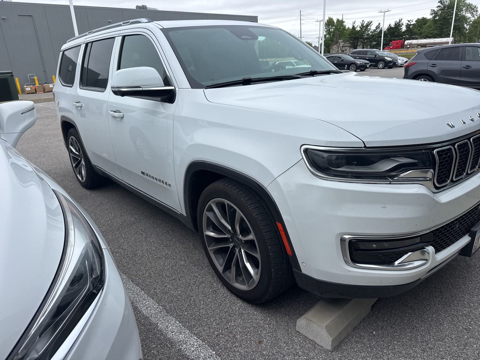 2022 Jeep Wagoneer Series III