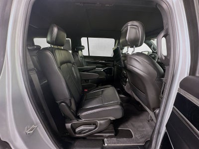 2022 Jeep Wagoneer Series III 4x4
