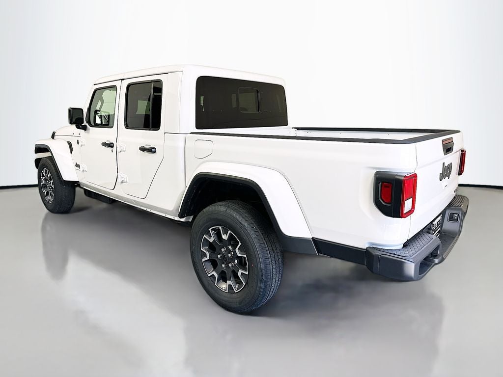 2026 Jeep Gladiator GLADIATOR SAHARA 4X4