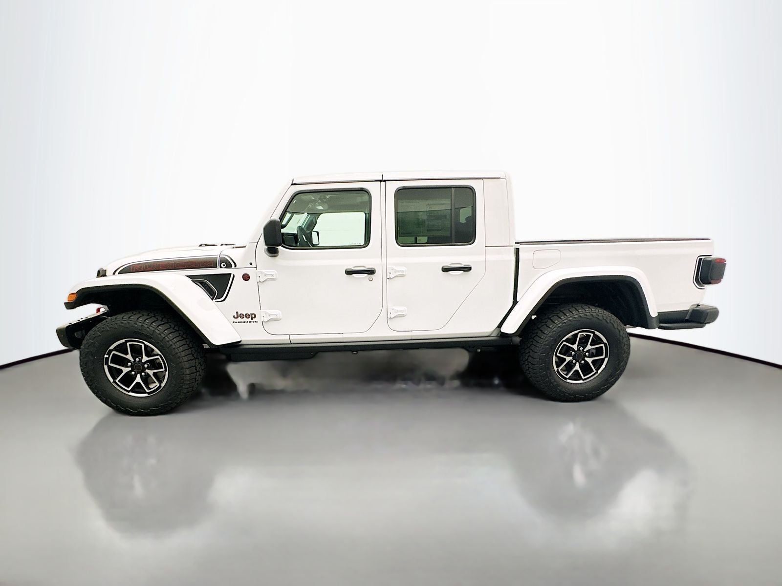 2026 Jeep Gladiator GLADIATOR SHADOW OPS 4X4