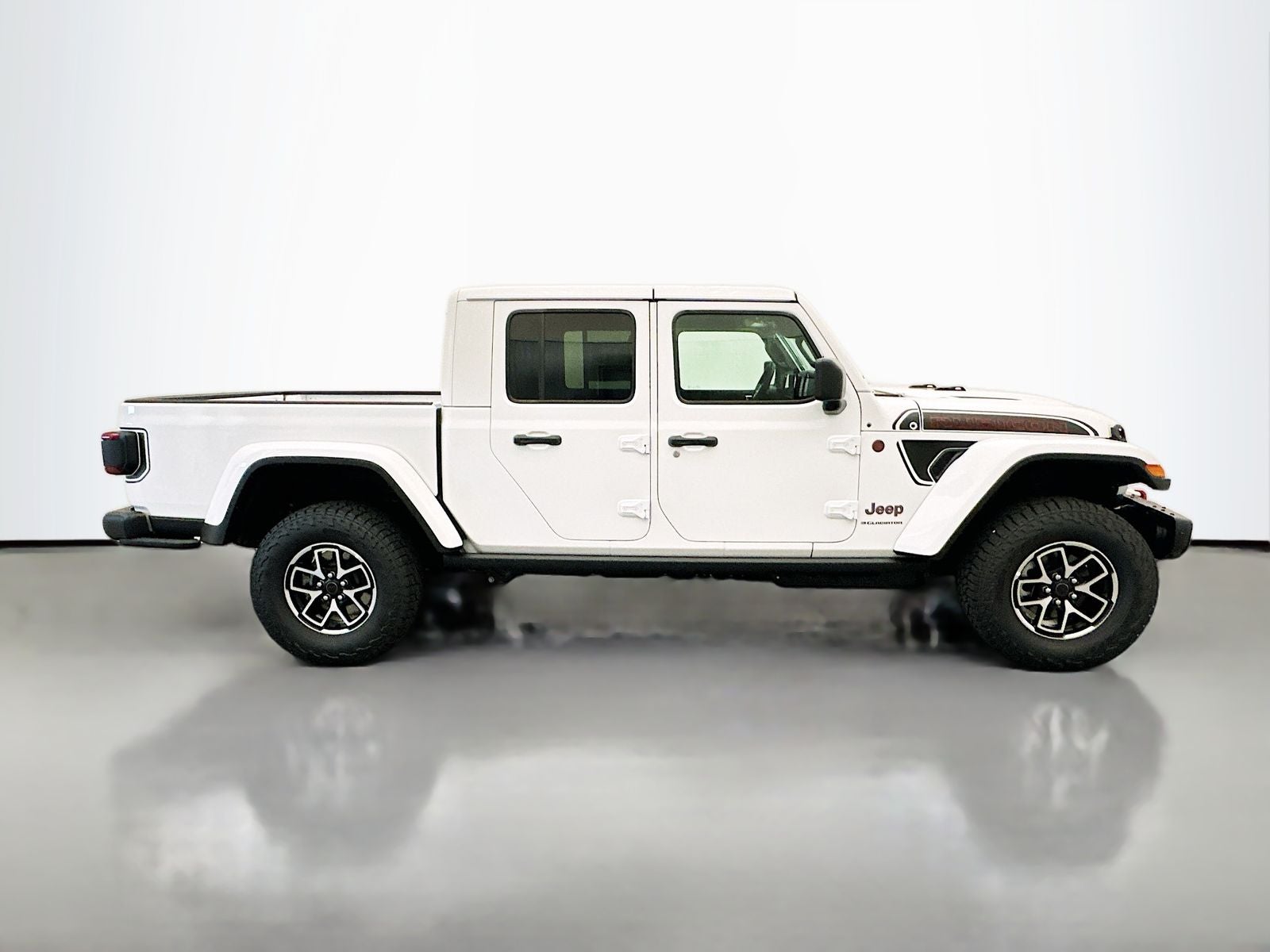 2026 Jeep Gladiator GLADIATOR SHADOW OPS 4X4