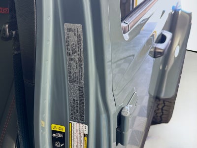 2026 Jeep Gladiator GLADIATOR SHADOW OPS 4X4