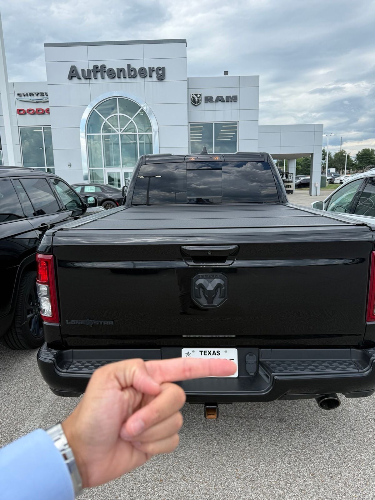 2022 RAM 1500 Lone Star Quad Cab 4x2 6'4' Box