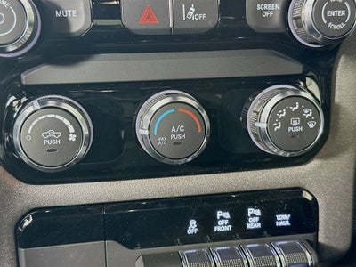 2026 RAM Ram 1500 RAM 1500 EXPRESS QUAD CAB 4X4 6'4' BOX