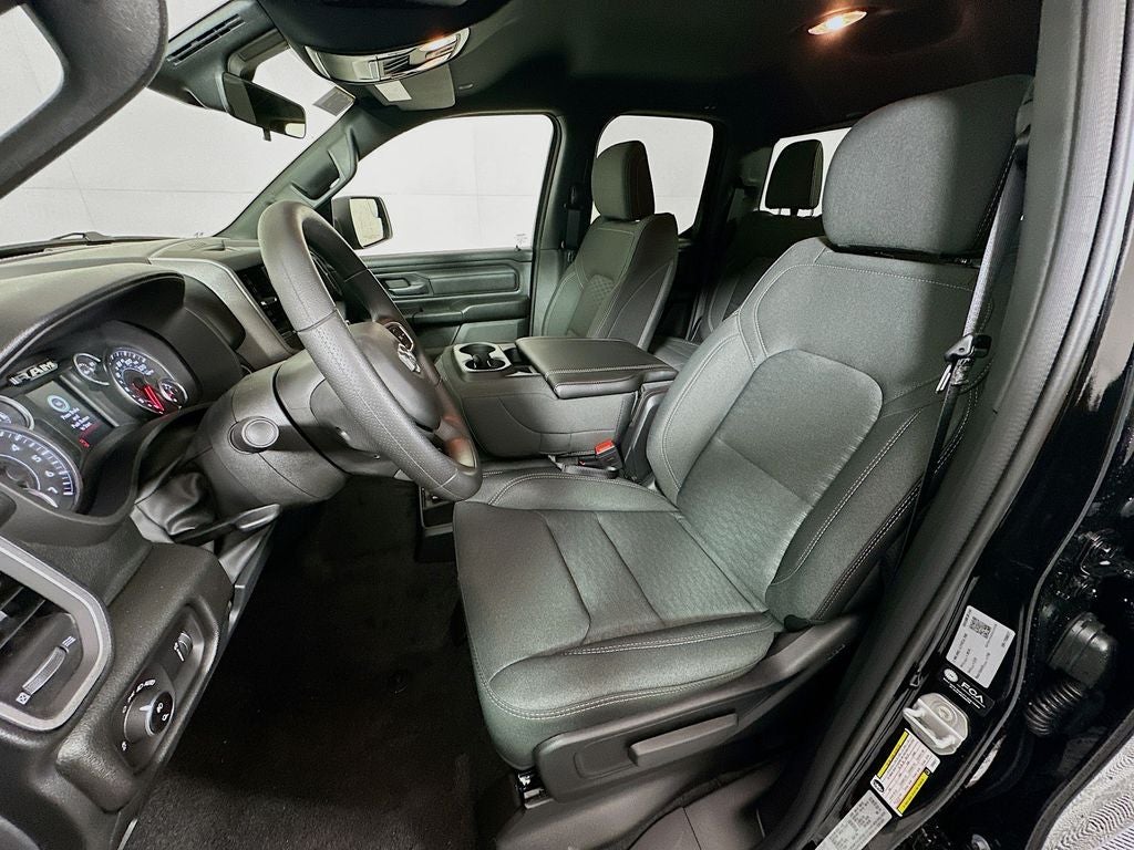 2026 RAM Ram 1500 RAM 1500 EXPRESS QUAD CAB 4X4 6'4' BOX