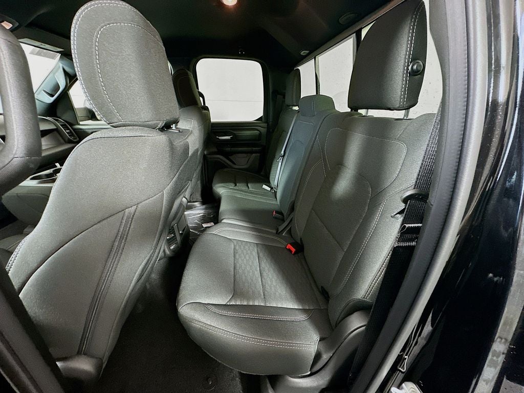 2026 RAM Ram 1500 RAM 1500 EXPRESS QUAD CAB 4X4 6'4' BOX