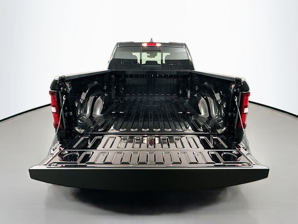 2026 RAM Ram 1500 RAM 1500 EXPRESS QUAD CAB 4X4 6'4' BOX