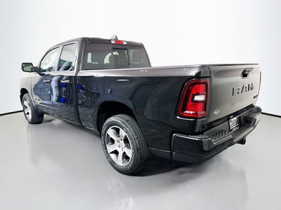 2026 RAM Ram 1500 RAM 1500 EXPRESS QUAD CAB 4X4 6'4' BOX