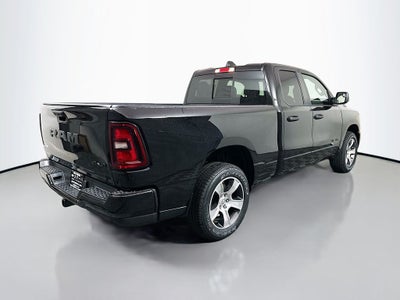 2026 RAM Ram 1500 RAM 1500 EXPRESS QUAD CAB 4X4 6'4' BOX