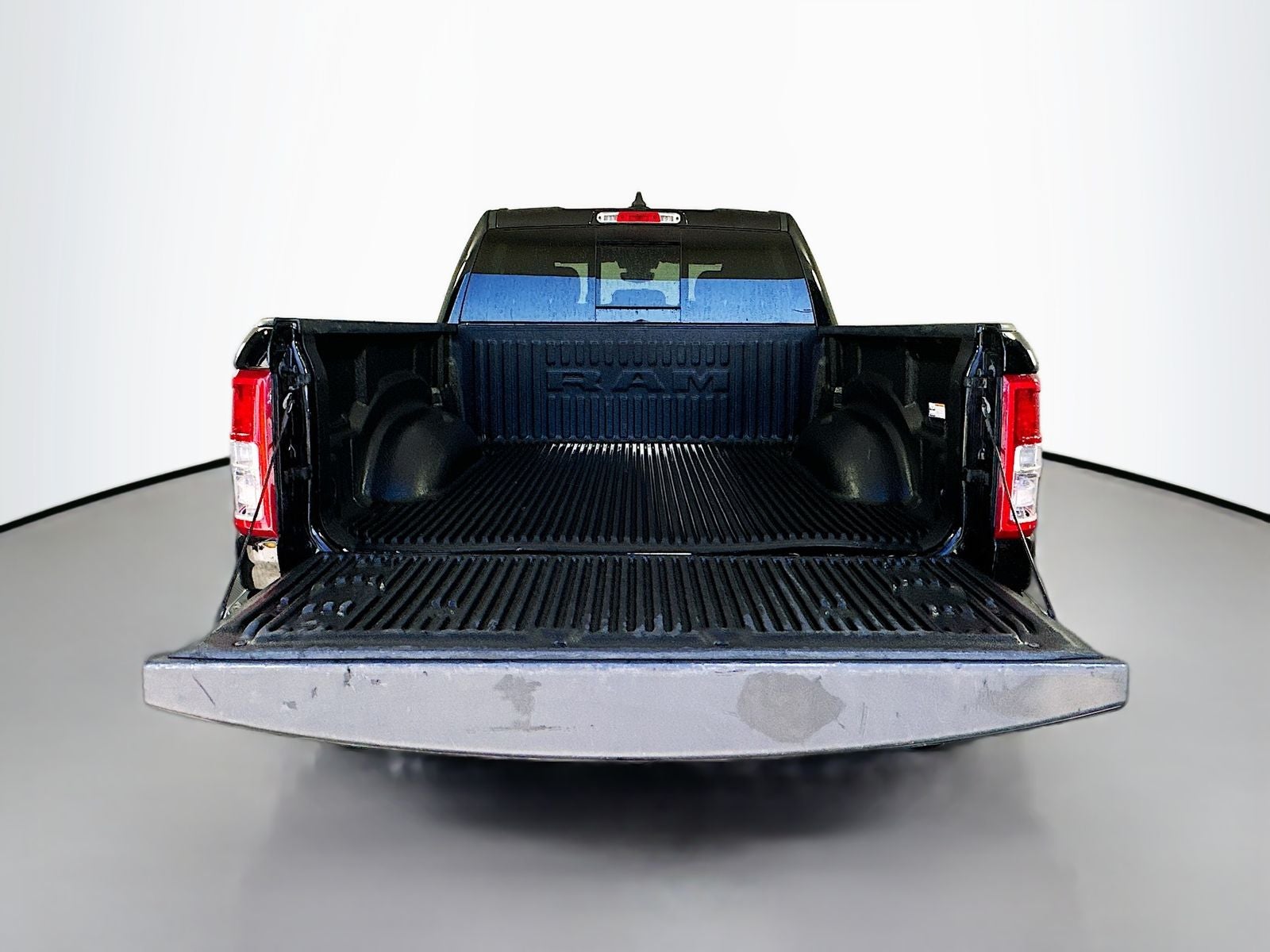 2021 RAM 1500 Big Horn Crew Cab 4x4 5'7' Box