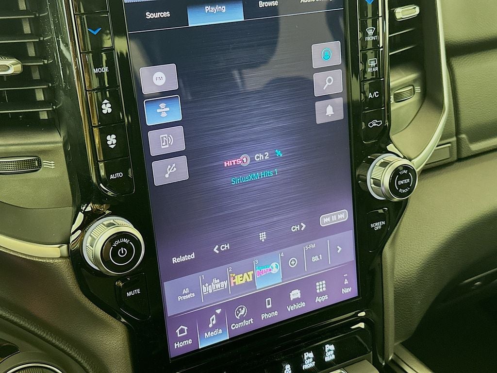 2026 RAM 1500 RAM 1500 BIG HORN CREW CAB 4X4 5'7' BOX