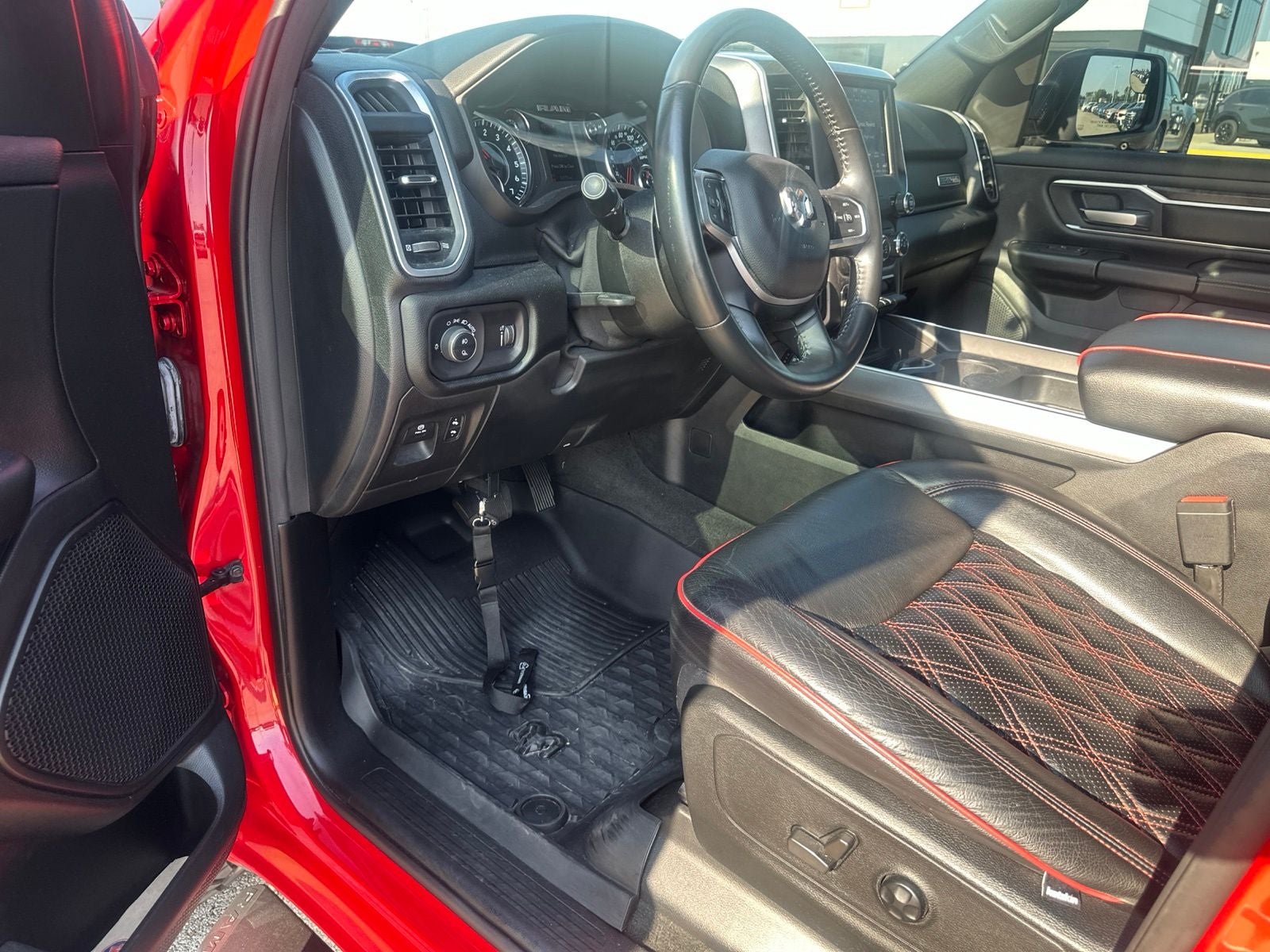 2021 RAM 1500 Big Horn Crew Cab 4x4 5'7' Box