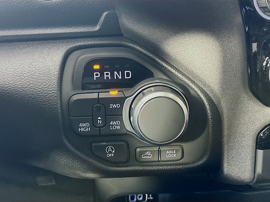 2026 RAM Ram 1500 RAM 1500 WARLOCK CREW CAB 4X4 5'7' BOX