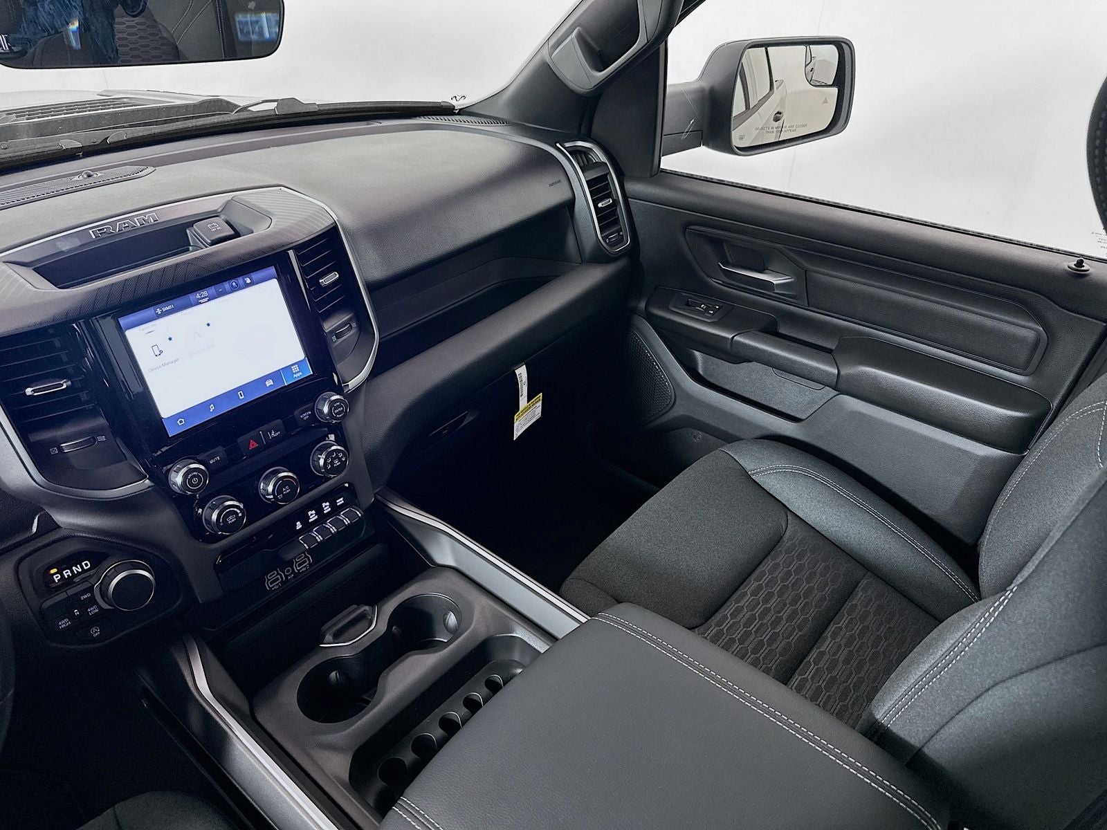 2026 RAM Ram 1500 RAM 1500 EXPRESS CREW CAB 4X4 5'7' BOX