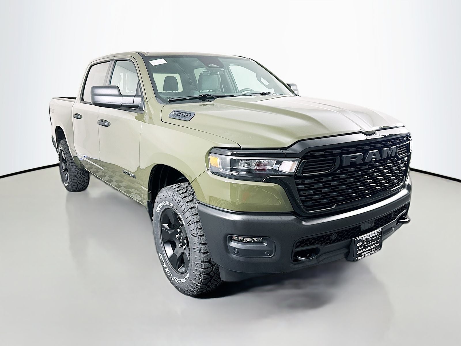 2026 RAM Ram 1500 RAM 1500 WARLOCK CREW CAB 4X4 5'7' BOX