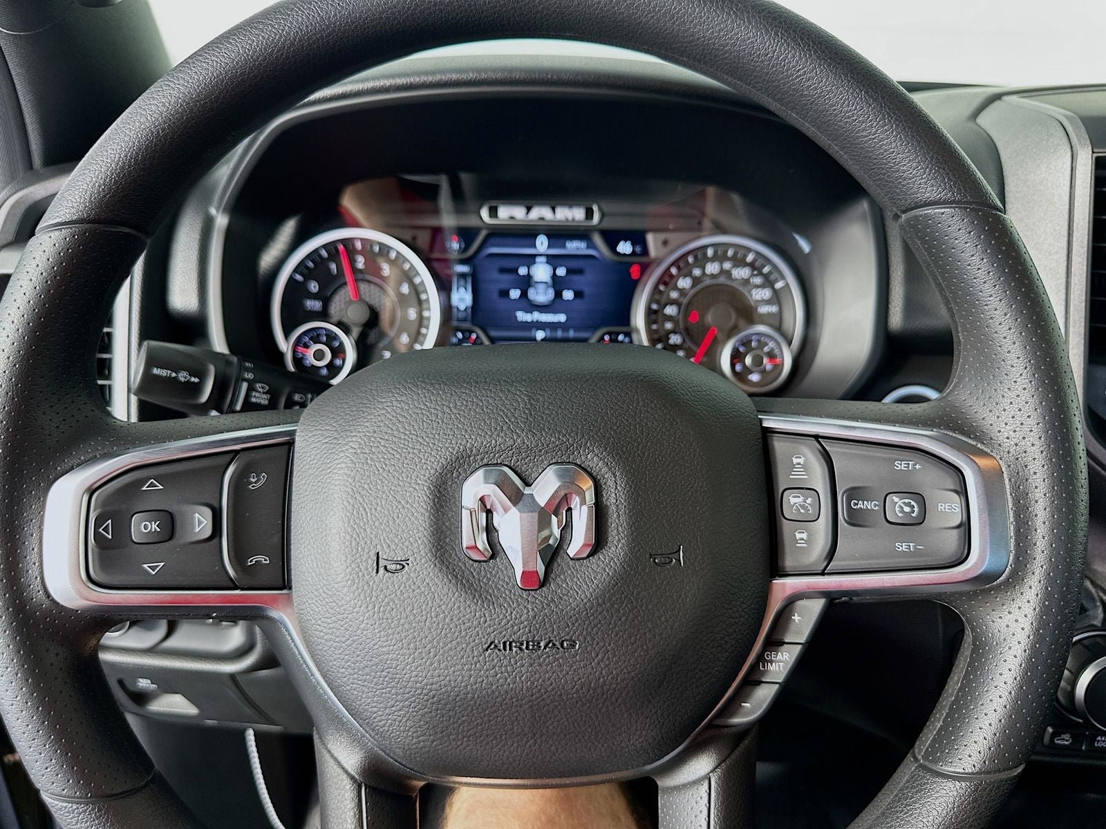 2026 RAM Ram 1500 RAM 1500 WARLOCK CREW CAB 4X4 5'7' BOX