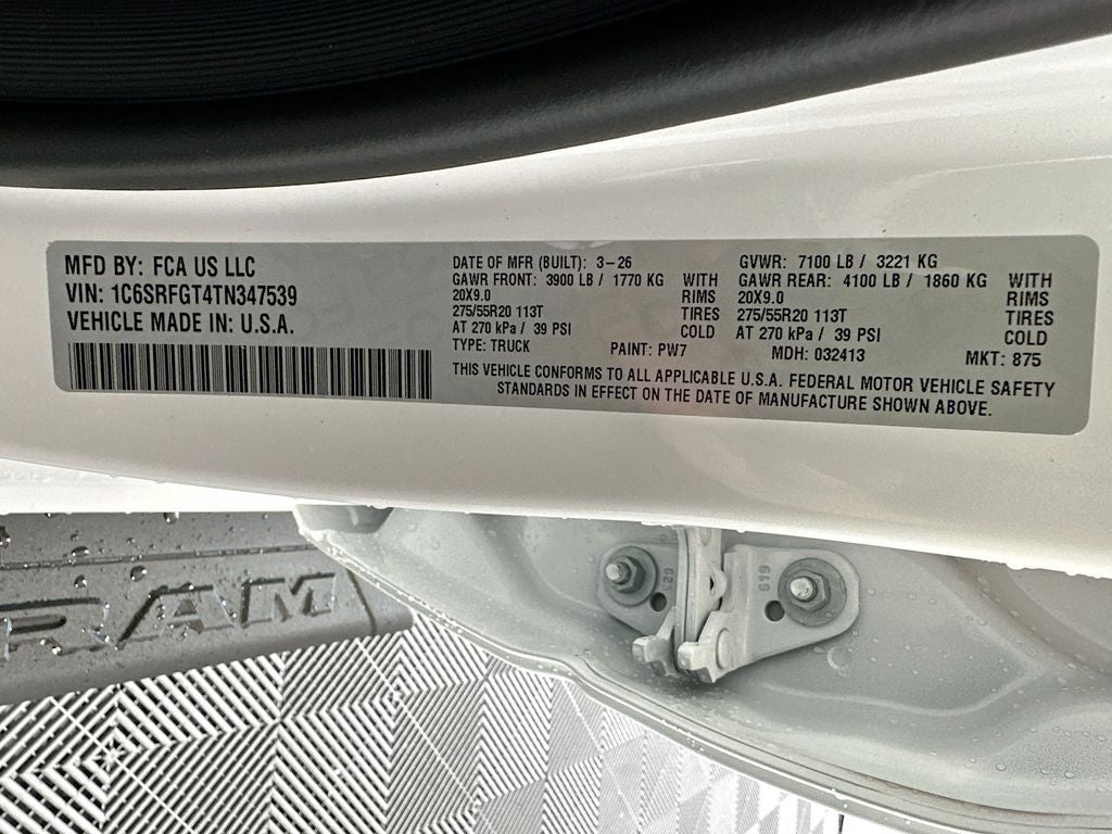 2026 RAM Ram 1500 RAM 1500 EXPRESS CREW CAB 4X4 5'7' BOX