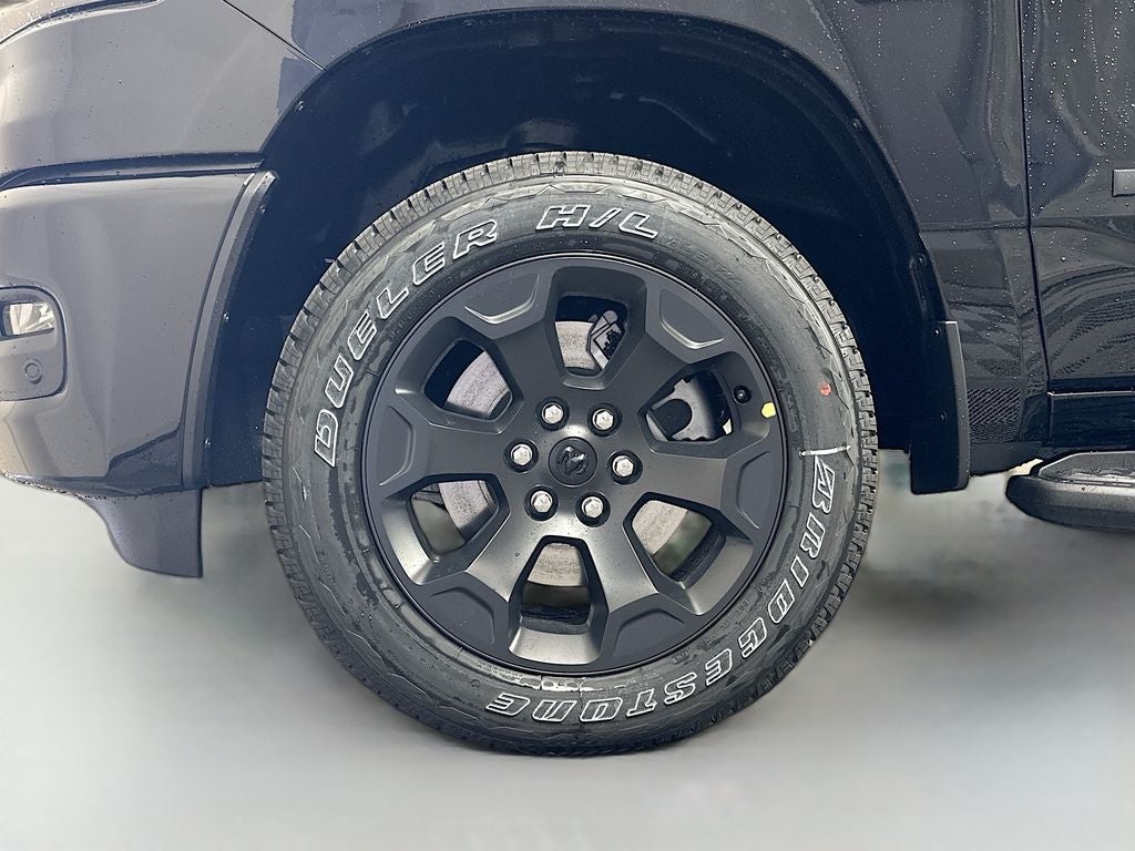 2026 RAM Ram 1500 RAM 1500 EXPRESS CREW CAB 4X4 5'7' BOX