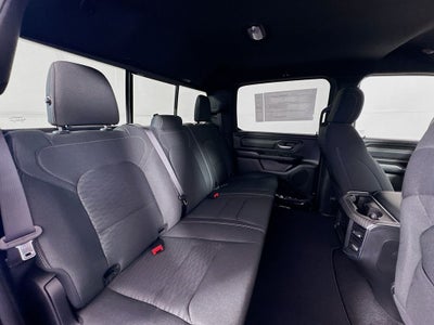 2026 RAM 1500 RAM 1500 EXPRESS CREW CAB 4X4 5'7' BOX