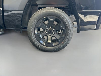 2026 RAM 1500 RAM 1500 EXPRESS CREW CAB 4X4 5'7' BOX