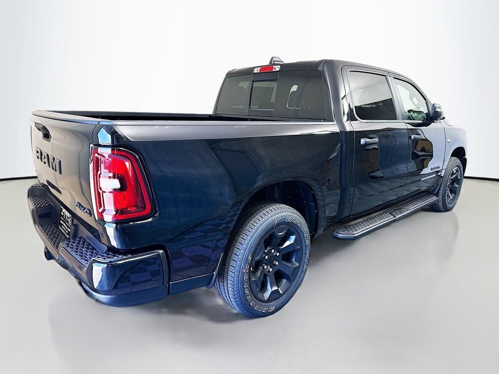 2026 RAM 1500 RAM 1500 EXPRESS CREW CAB 4X4 5'7' BOX