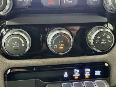 2026 RAM 1500 RAM 1500 WARLOCK CREW CAB 4X4 5'7' BOX