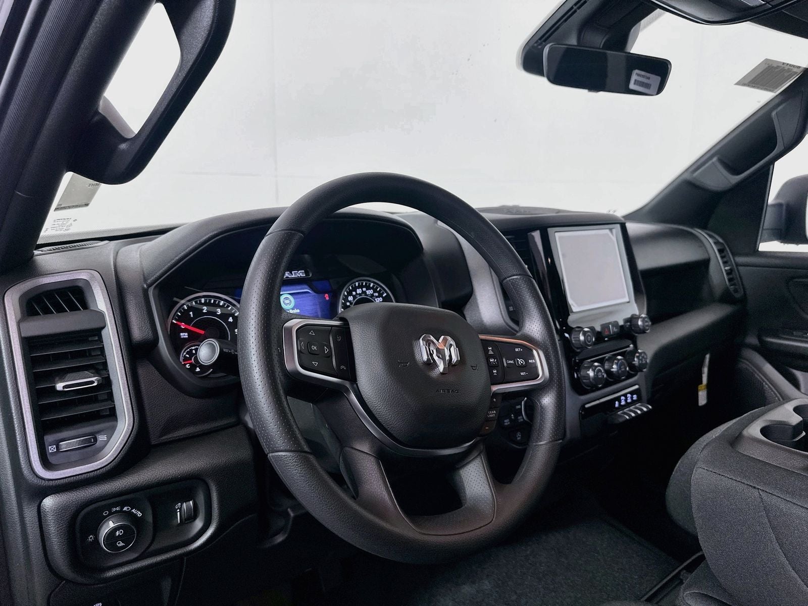 2026 RAM 1500 RAM 1500 WARLOCK CREW CAB 4X4 5'7' BOX