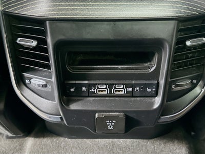 2020 RAM 1500 Limited Crew Cab 4x4 5'7' Box