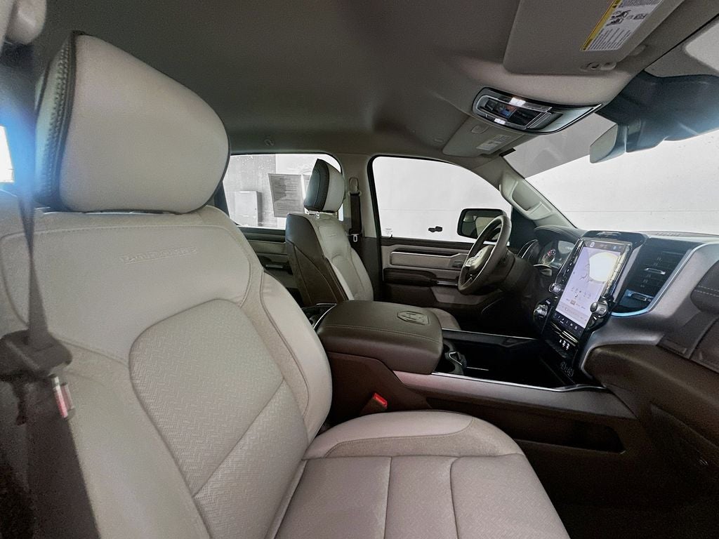 2025 RAM 1500 Laramie Crew Cab 4x4 5'7' Box