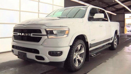 2020 RAM 1500 Laramie Crew Cab 4x4 5'7' Box