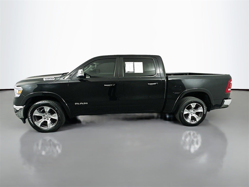 2022 RAM 1500 Laramie Crew Cab 4x4 5'7' Box