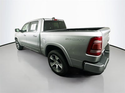 2020 RAM 1500 Laramie Crew Cab 4x4 5'7' Box