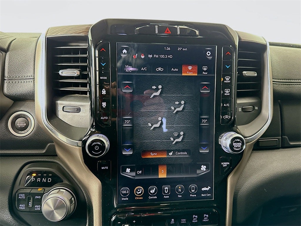 2019 RAM 1500 Laramie Crew Cab 4x4 5'7' Box