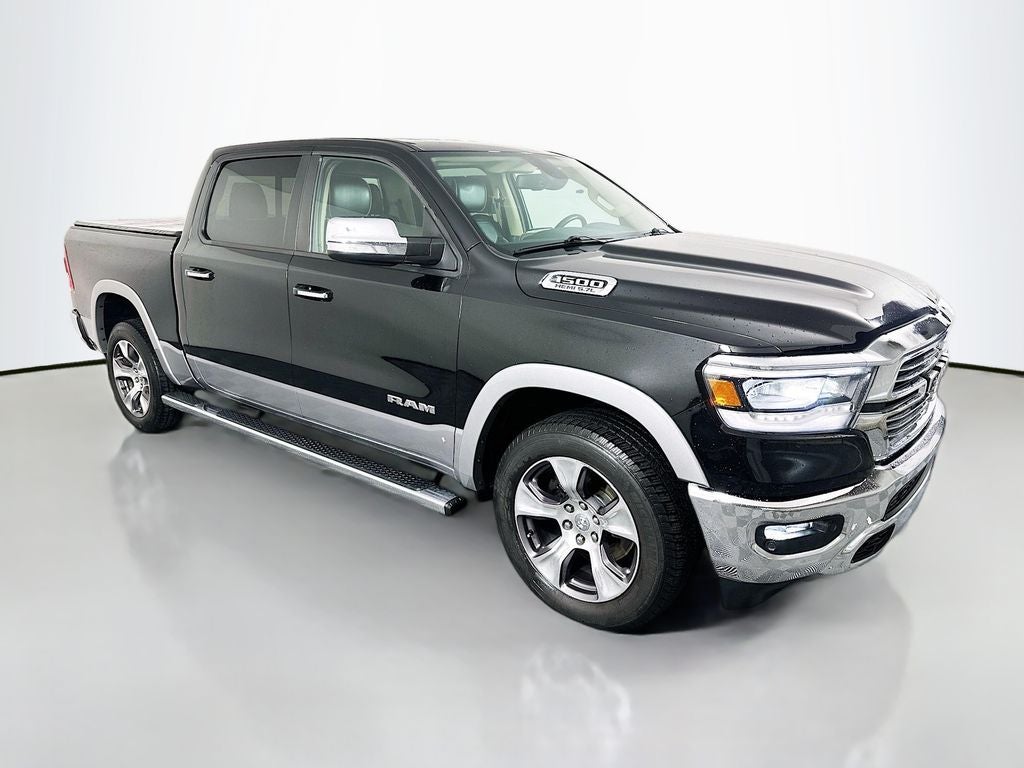 2019 RAM 1500 Laramie Crew Cab 4x4 5'7' Box