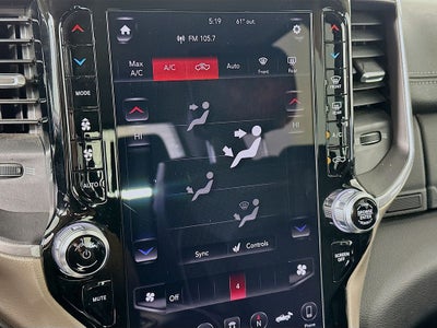 2019 RAM 1500 Laramie Crew Cab 4x4 5'7' Box