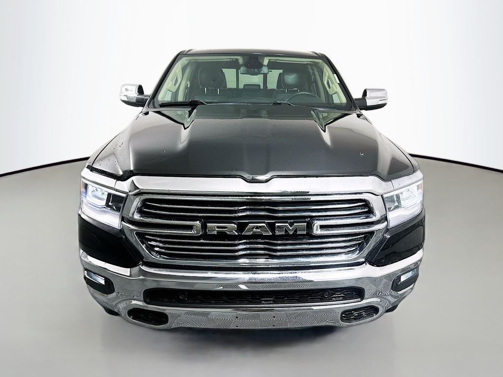 2019 RAM 1500 Laramie Crew Cab 4x4 5'7' Box